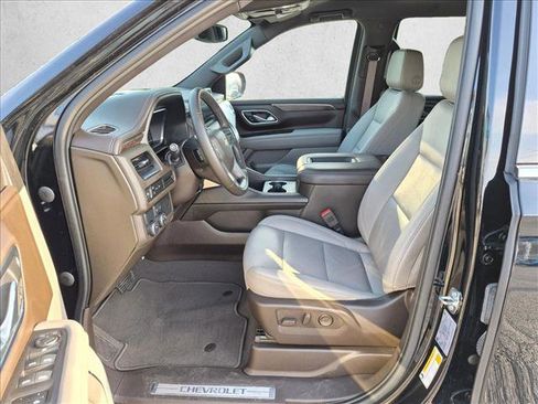 Used 2023 Chevrolet Tahoe LT RWD image 16