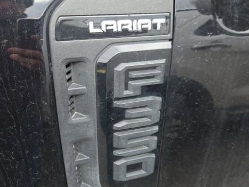 Used 2023 Ford F350 Lariat w/ Lariat Ultimate Package AWD/4WD image 2