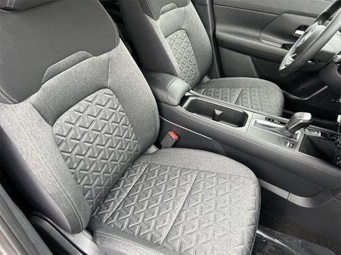 New 2026 Nissan Kicks SV FWD image 12