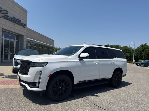 Used 2024 Cadillac Escalade Sport w/ LPO, ONYX Package AWD/4WD image 1