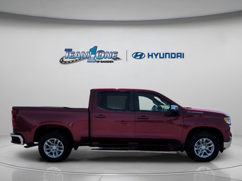 Used 2023 Chevrolet Silverado 1500 LT RWD image 9
