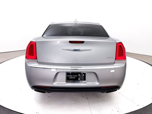 Used 2023 Chrysler 300 Touring RWD image 14
