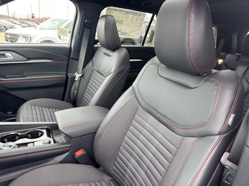 New 2026 Ford Explorer ST-Line image 25