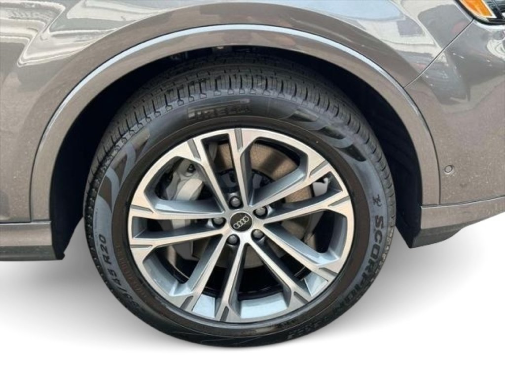 New 2026 Audi Q7 2.0T Premium AWD/4WD image 6