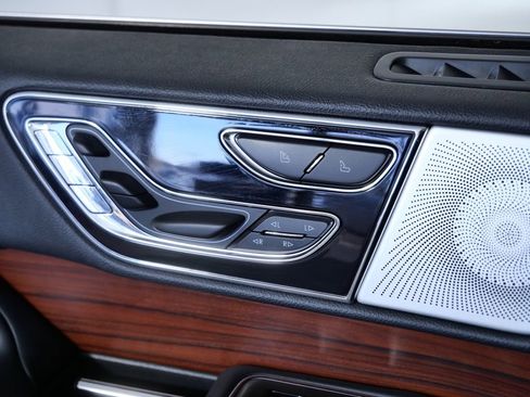 Used 2023 Lincoln Navigator Reserve AWD/4WD image 29