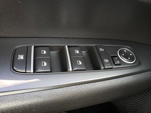 Certified 2023 Kia Forte LXS FWD image 28