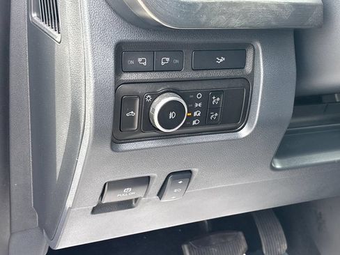 Used 2023 Ford F250 Lariat AWD/4WD image 31