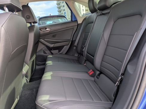 Certified 2023 Volkswagen Jetta SE image 13