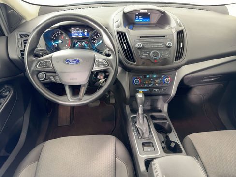 Used 2017 Ford Escape SE w/ SE Cold Weather Package image 27