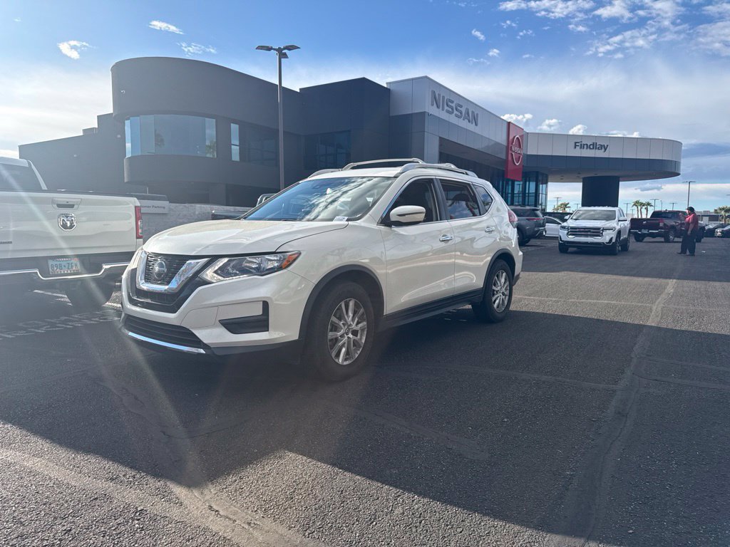 Used 2019 Nissan Rogue SV FWD image 1