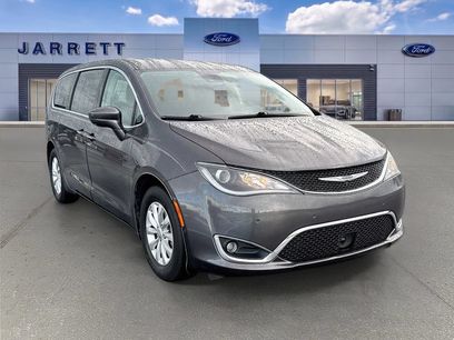 Used 2019 Chrysler Pacifica Touring Plus w/ Advanced Safetytec Group