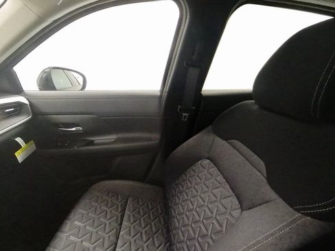New 2026 Nissan Kicks SV w/ Cold Weather Package image 18