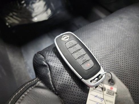 Used 2023 Nissan Rogue Platinum w/ Platinum Premium Package image 38