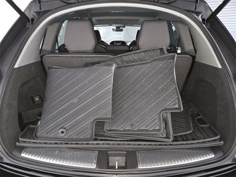 Used 2020 Acura MDX FWD image 21