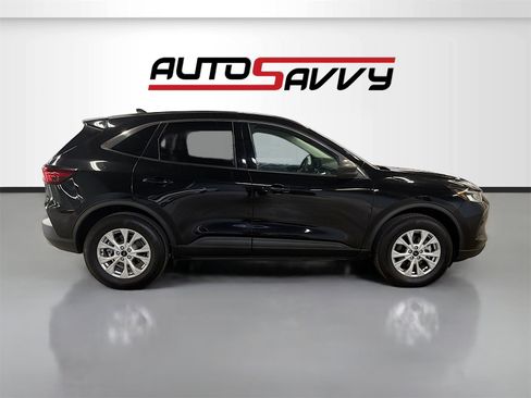 Used 2024 Ford Escape Active image 8