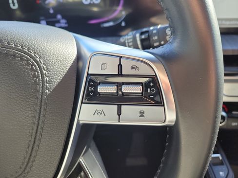 Certified 2023 Kia Telluride EX w/ EX Captain's Chair Package image 30