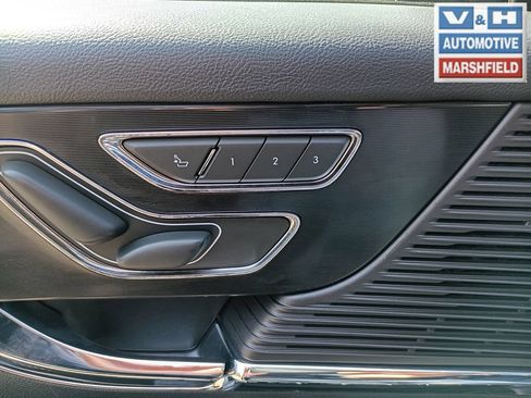 Used 2022 Lincoln Corsair Reserve AWD/4WD image 14