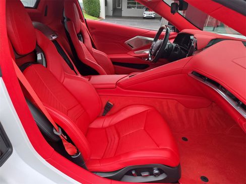 Used 2024 Chevrolet Corvette Z06 image 13