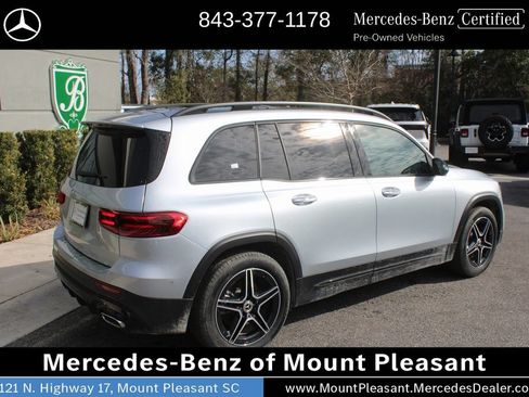 Used 2025 Mercedes-Benz GLB 250 image 4
