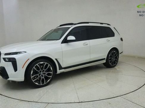 Used 2023 BMW X7 xDrive40i w/ Executive Package AWD/4WD image 76