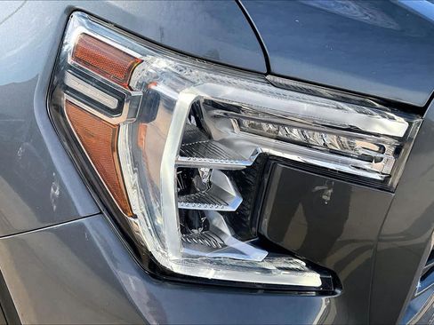 Used 2021 GMC Sierra 1500 AT4 w/ AT4 Premium Package AWD/4WD image 28