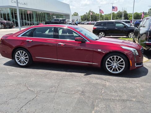Used 2017 Cadillac CT6 Luxury AWD/4WD image 4