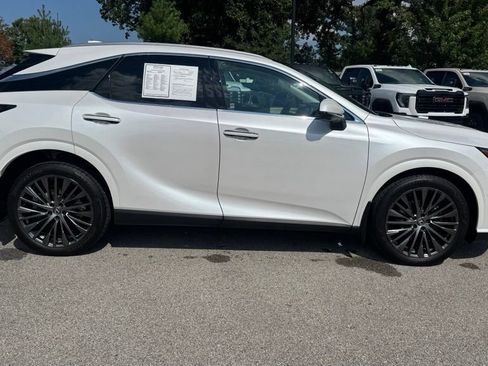 Used 2025 Lexus RX 350 AWD w/ Convenience Package image 2