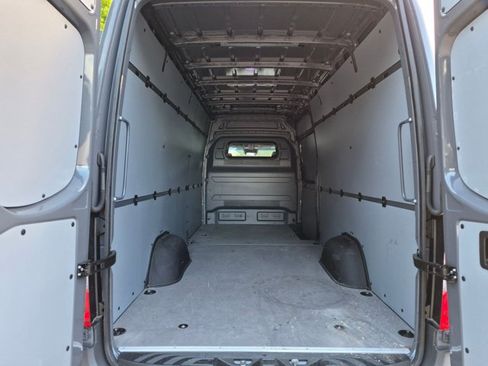Used 2024 Mercedes-Benz eSprinter 170 Cargo image 14