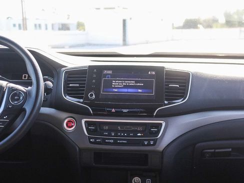 Used 2021 Honda Ridgeline Sport image 14