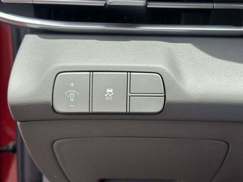 Certified 2024 Hyundai Elantra SEL FWD image 19