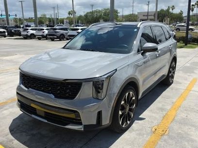 Used 2024 Kia Sorento EX w/ Panoramic Sunroof Package