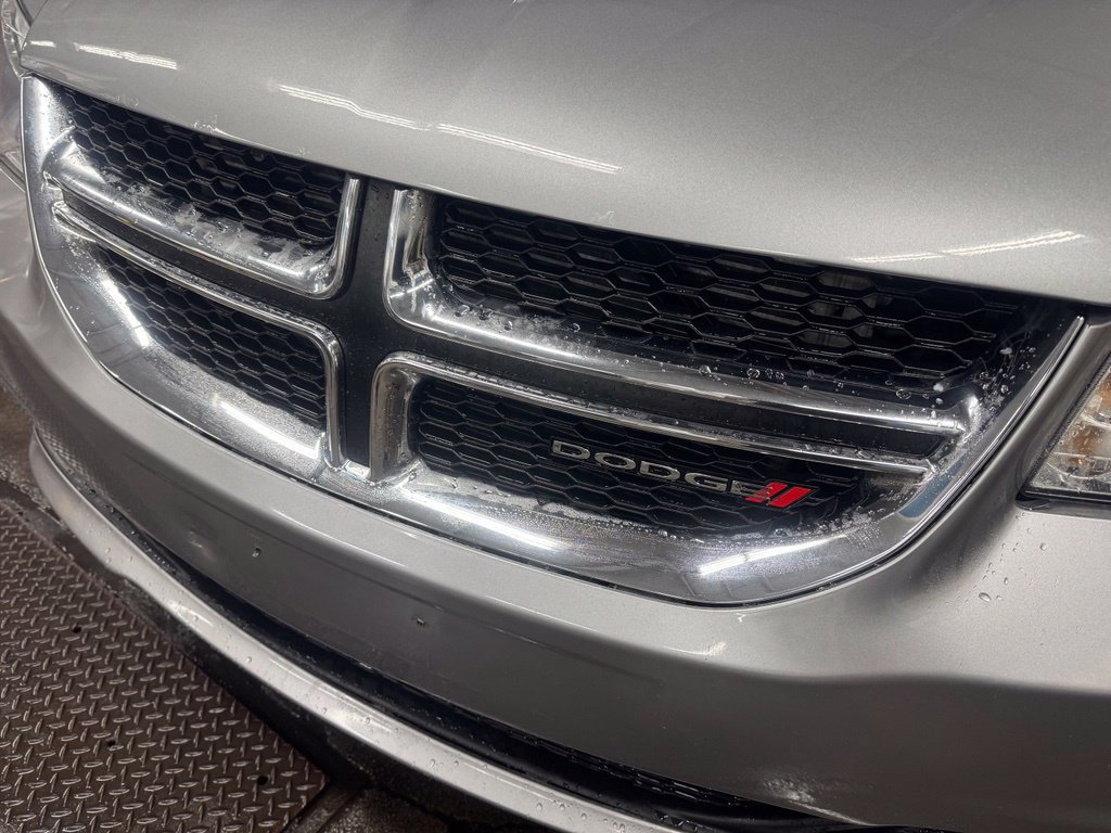 Used 2015 Dodge Grand Caravan SE FWD image 13
