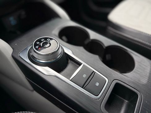 Used 2023 Ford Escape Platinum w/ Premium Technology Package image 23