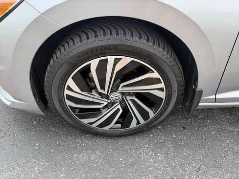 Used 2020 Volkswagen Jetta SEL FWD image 10