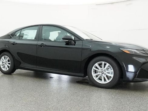 New 2026 Toyota Camry LE FWD image 28