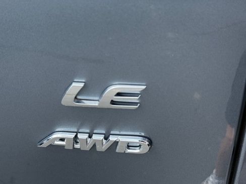 Certified 2024 Toyota Corolla Cross LE AWD/4WD image 31