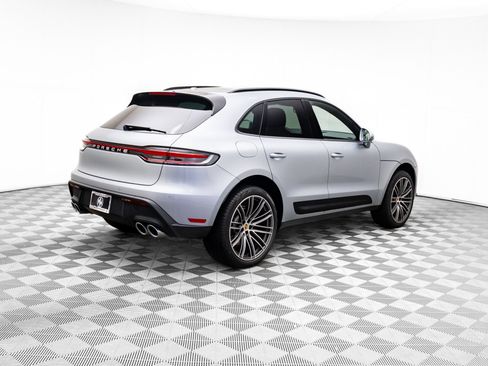 Certified 2026 Porsche Macan AWD/4WD image 7