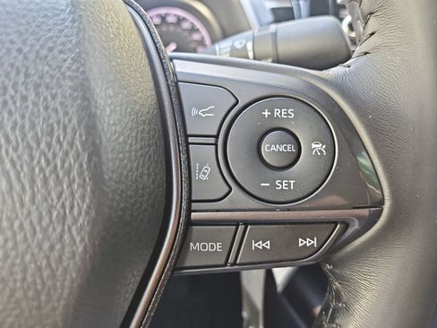 Used 2023 Toyota Camry SE FWD image 29