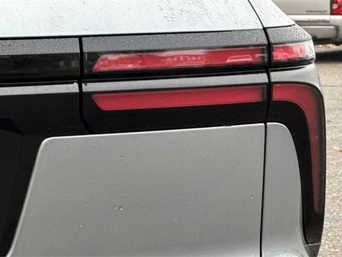 Used 2024 Chevrolet Traverse LT w/ LPO, Floor Liner Package image 51