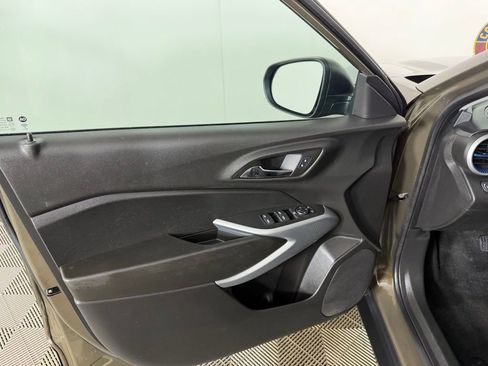 Used 2024 Chevrolet Trax LS FWD image 12