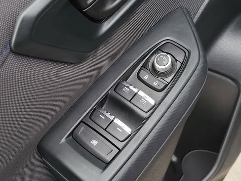 Certified 2025 Subaru Forester Premium image 18