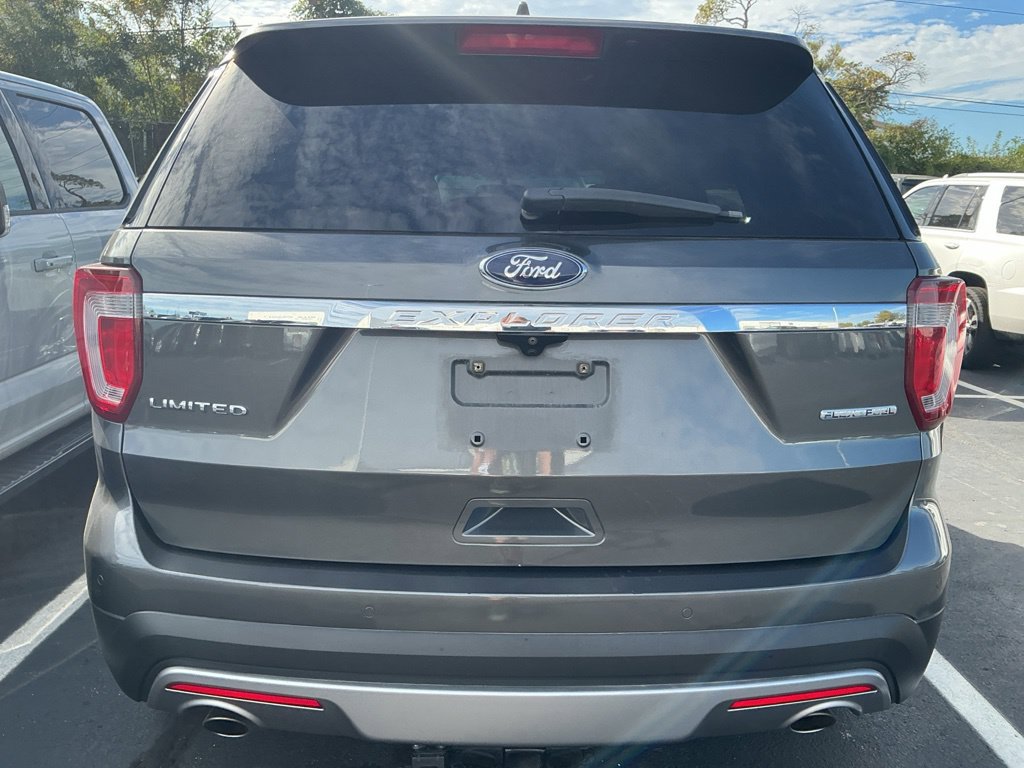 Used 2016 Ford Explorer Limited FWD image 5