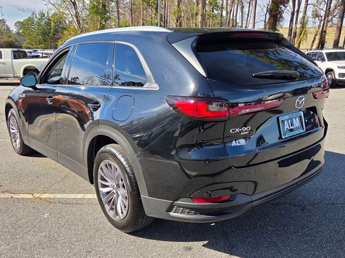 Used 2025 MAZDA CX-90 3.3 Turbo w/ Preferred Package AWD/4WD image 11