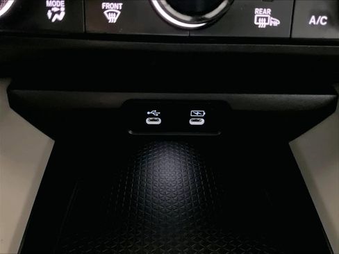 Used 2023 Honda Accord EX image 27