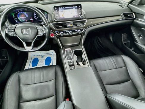 Used 2020 Honda Accord Touring image 27