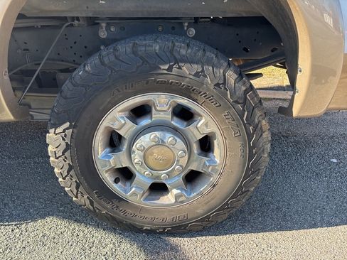 Used 2014 Ford F250 King Ranch w/ King Ranch w/Chrome Package image 19