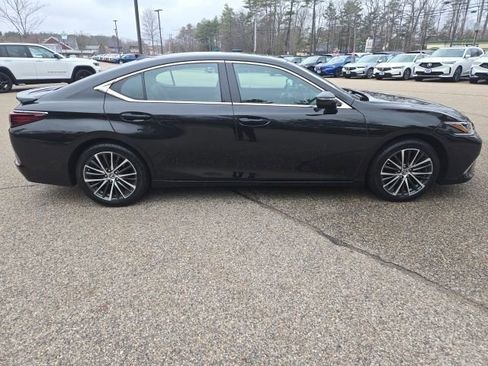 Used 2023 Lexus ES 350 w/ Premium Package FWD image 6