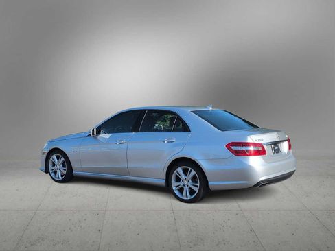 Used 2012 Mercedes-Benz E 350 4MATIC Sedan image 6