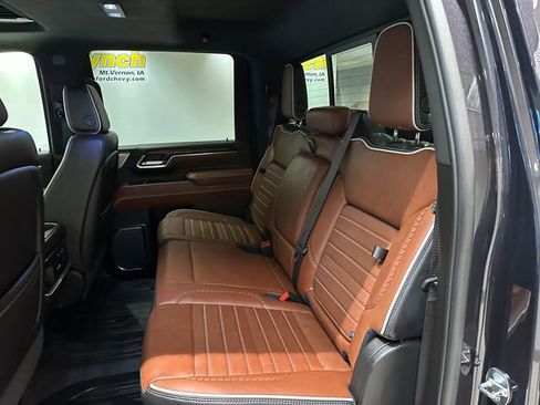 Used 2024 GMC Sierra 2500 Denali Ultimate w/ Max Trailering Package AWD/4WD image 22