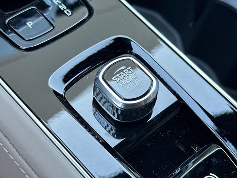 New 2026 Volvo XC90 B5 Plus image 21